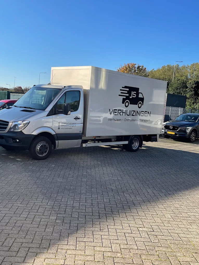 Verhuiswagen van JS Verhuizingen